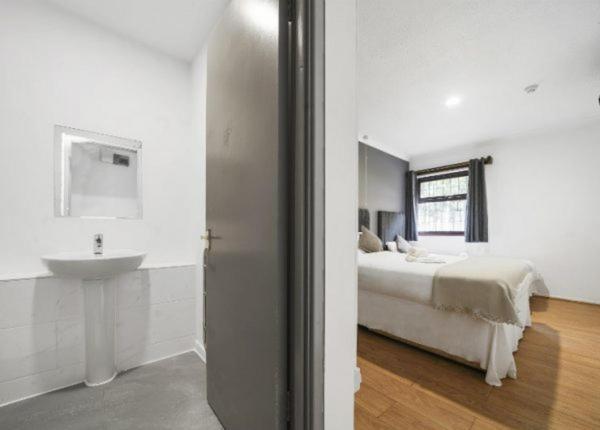 Iway Hotel